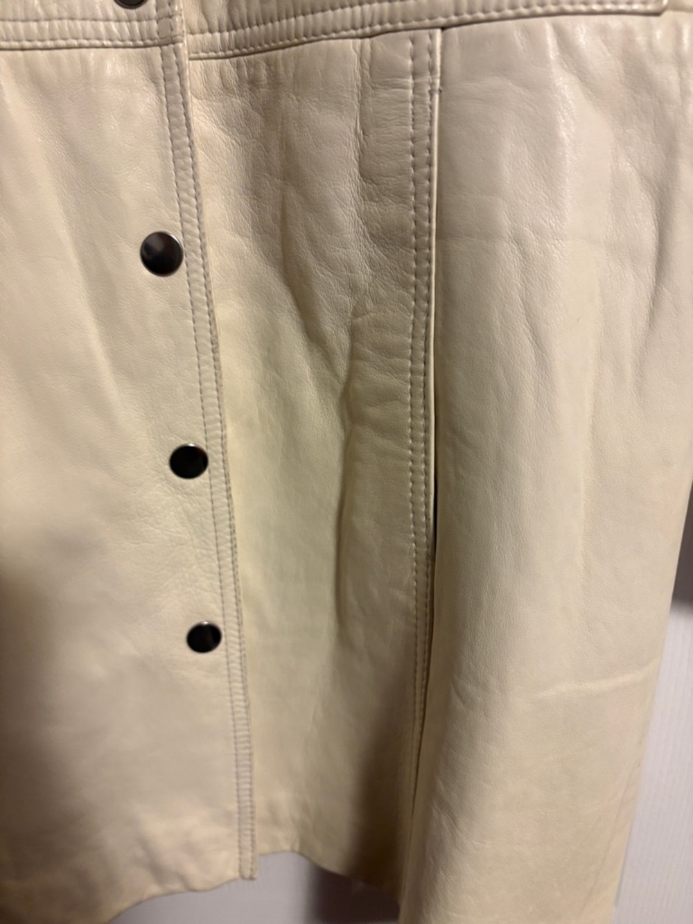 HUGO Cream Leather Longline Coat with Snap Front - Picture 4 of 8